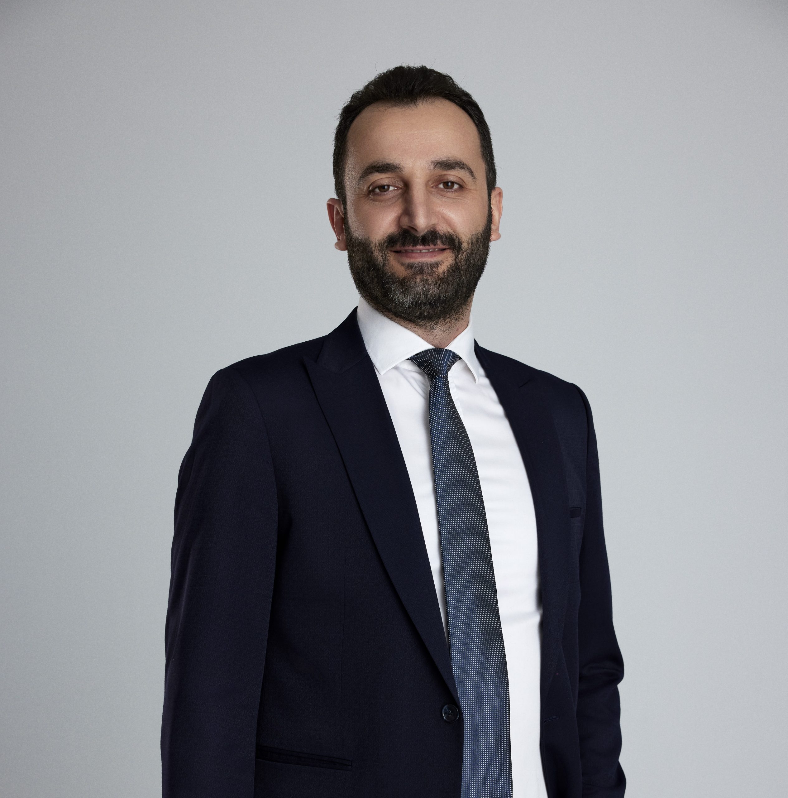 Cem KOCA - Müşteri Ürün ve Büyüme Yönetimi Direktörü